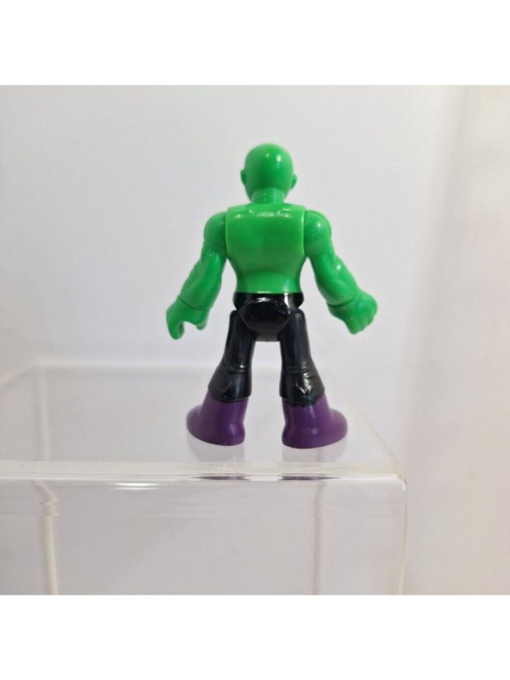 Imaginext DC Super Friends Martian Manhunter Action Figure Green Purple - Picture 3 of 9